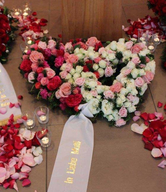 Doppelherz aus Rosen