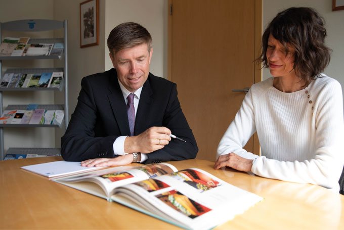 Beratungsgespräch zur Bestattungsvorsorge